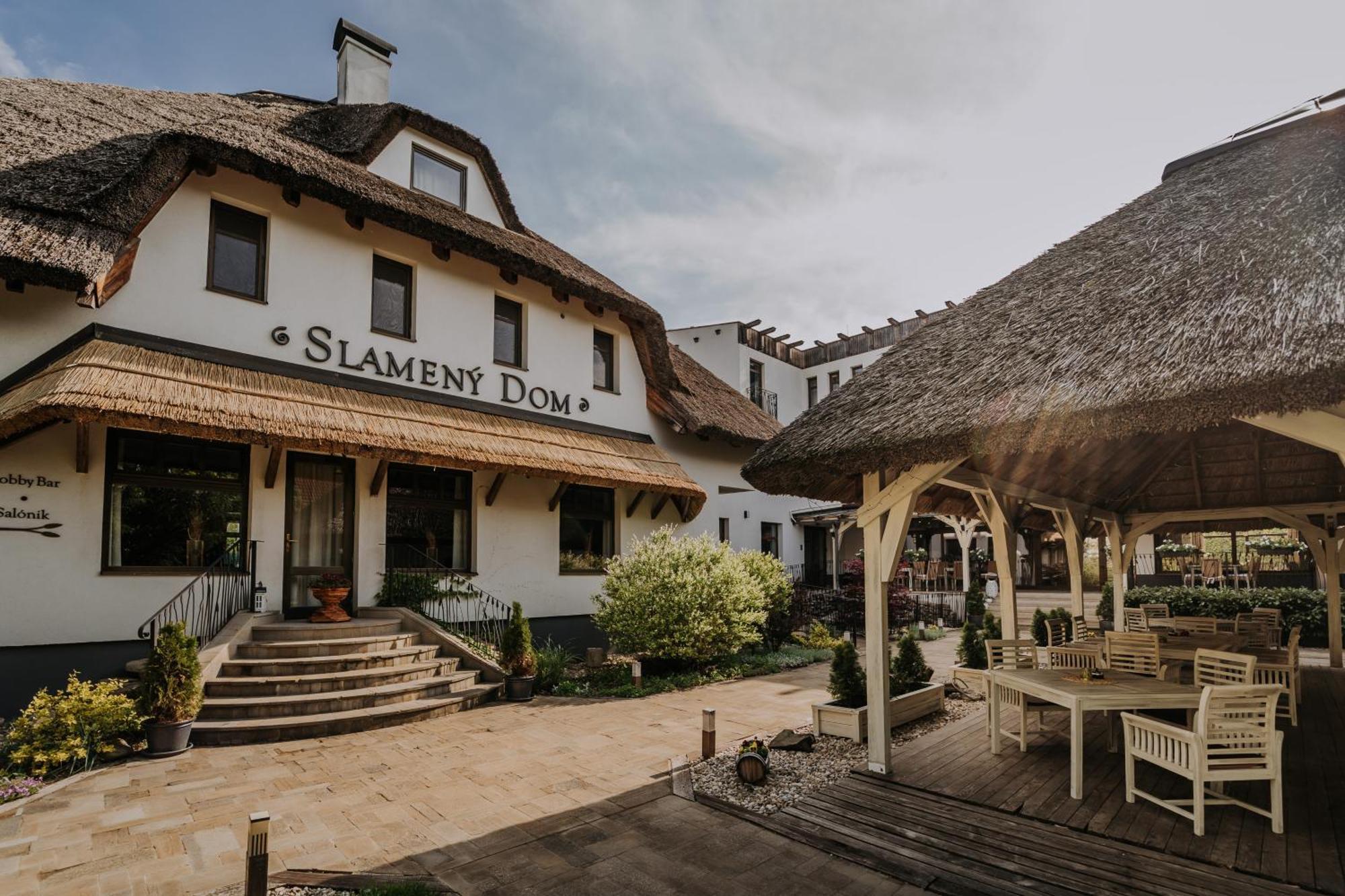 Hotel Slameny Dom & Spa Malá Ida المظهر الخارجي الصورة